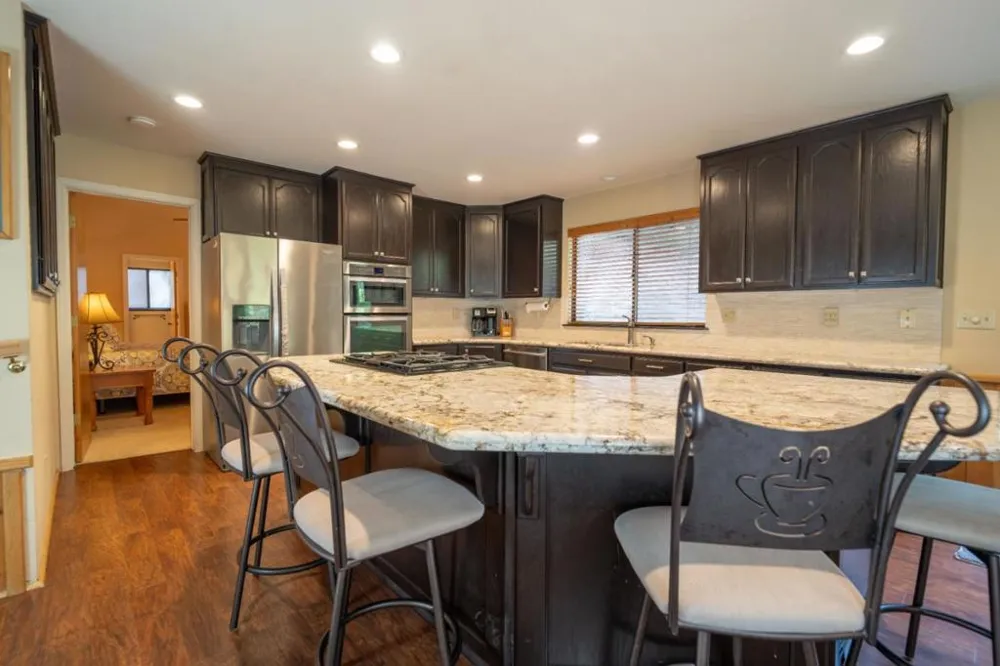 1265 Spring Valley Way Arnold, CA 95223