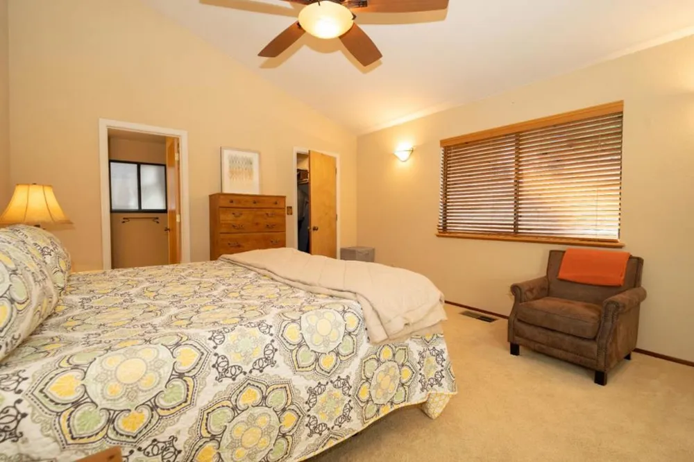 1265 Spring Valley Way Arnold, CA 95223