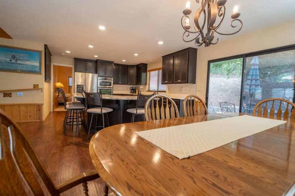 1265 Spring Valley Way Arnold, CA 95223