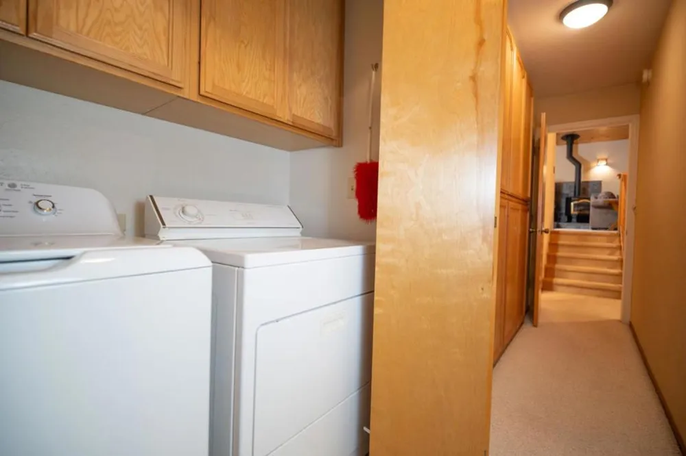 1265 Spring Valley Way Arnold, CA 95223
