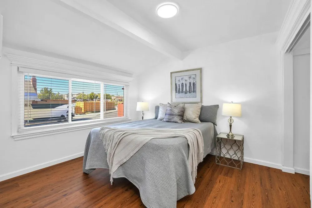 425 W 8th Street Pittsburg, CA 94565
