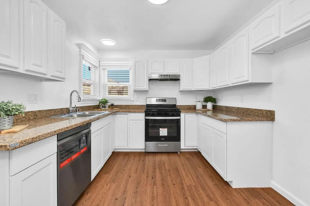 425 W 8th Street Pittsburg, CA 94565