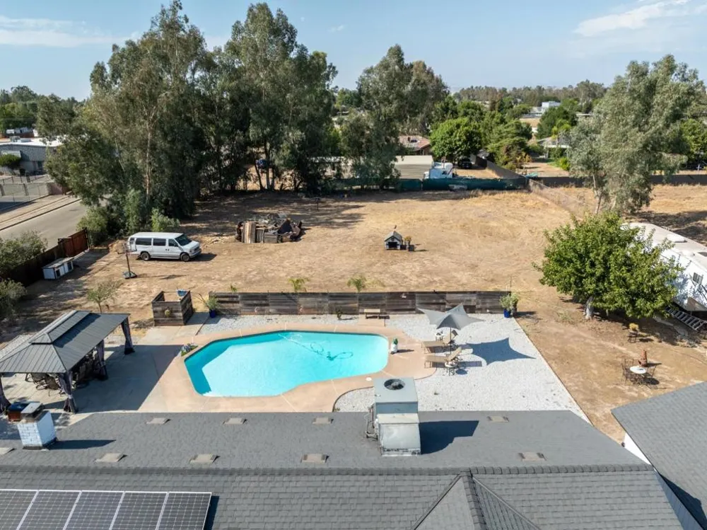 37521 Ave 12 Madera, CA 93636