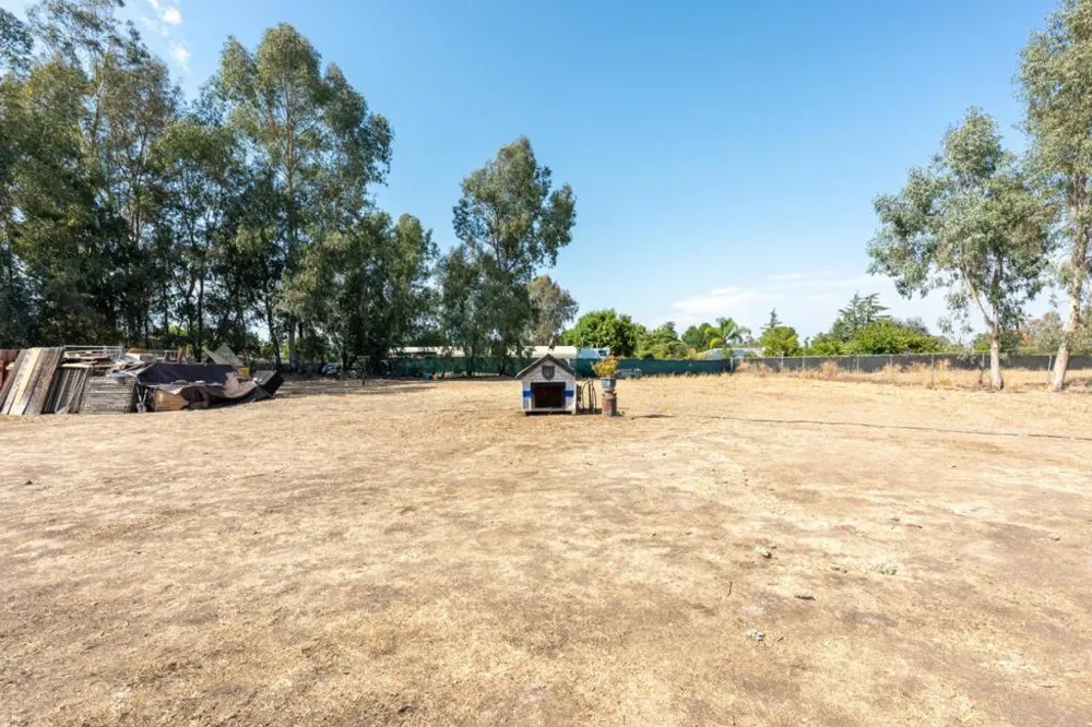 37521 Ave 12 Madera, CA 93636