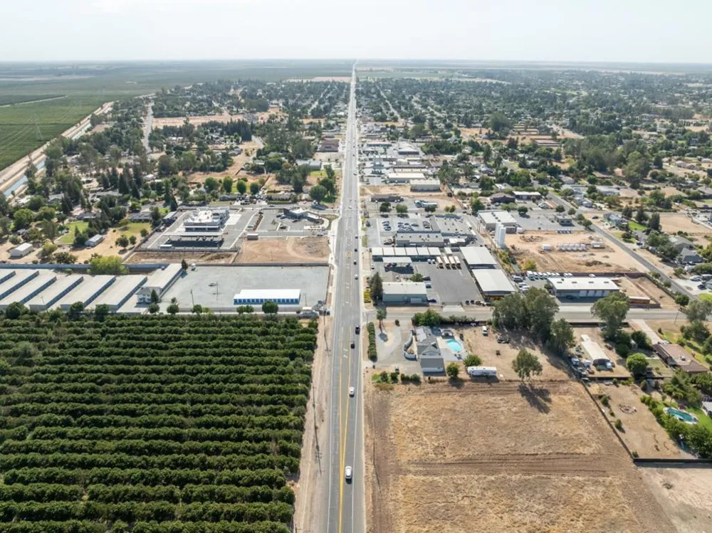 37521 Ave 12 Madera, CA 93636