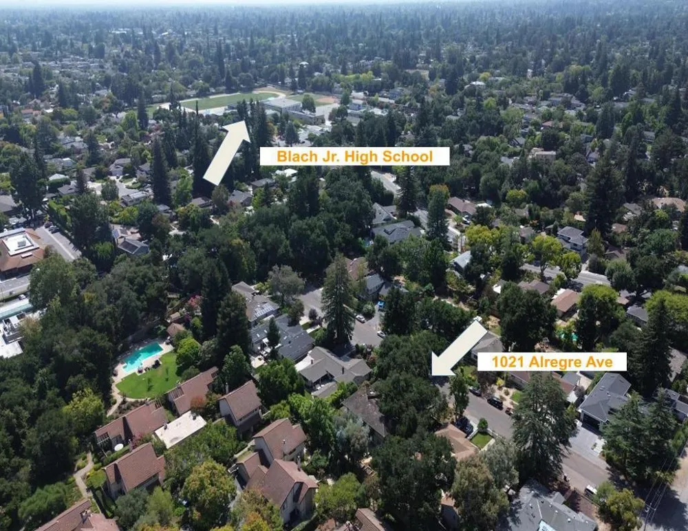1021 Alegre Avenue Los Altos, CA 94024