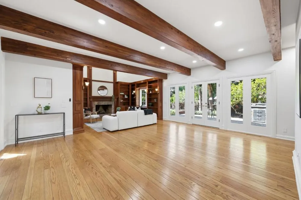 1021 Alegre Avenue Los Altos, CA 94024