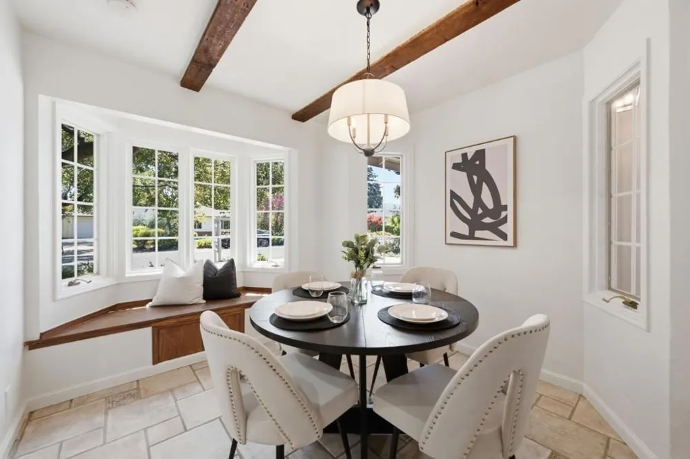 1021 Alegre Avenue Los Altos, CA 94024
