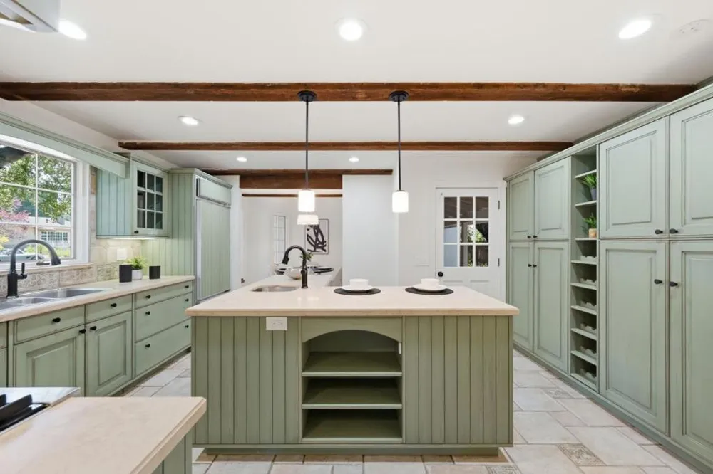 1021 Alegre Avenue Los Altos, CA 94024