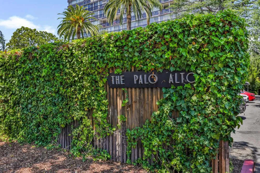 101 Alma Street #806 Palo Alto, CA 94301