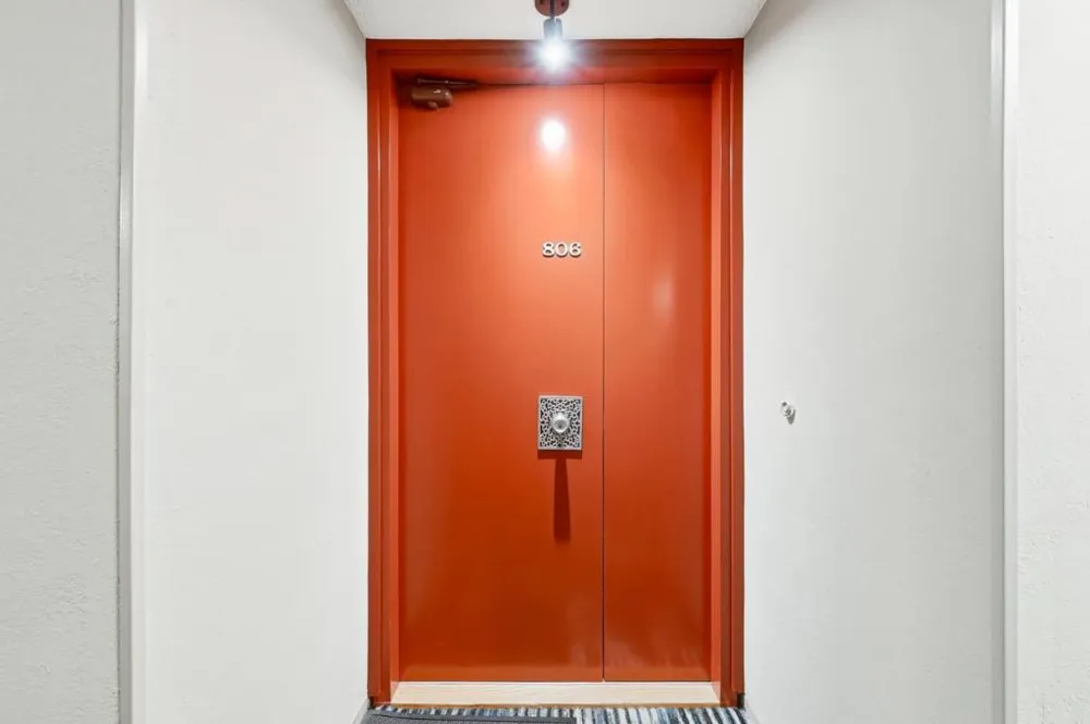 101 Alma Street #806 Palo Alto, CA 94301