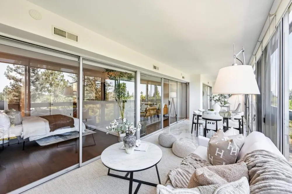 101 Alma Street #806 Palo Alto, CA 94301