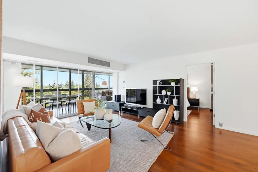 101 Alma Street #806 Palo Alto, CA 94301