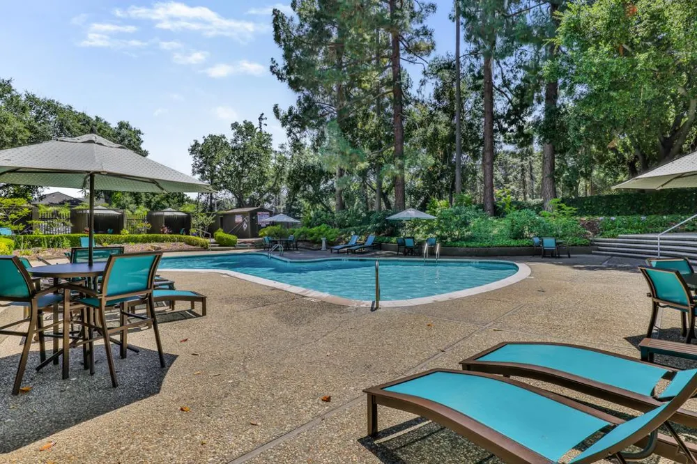 101 Alma Street #806 Palo Alto, CA 94301