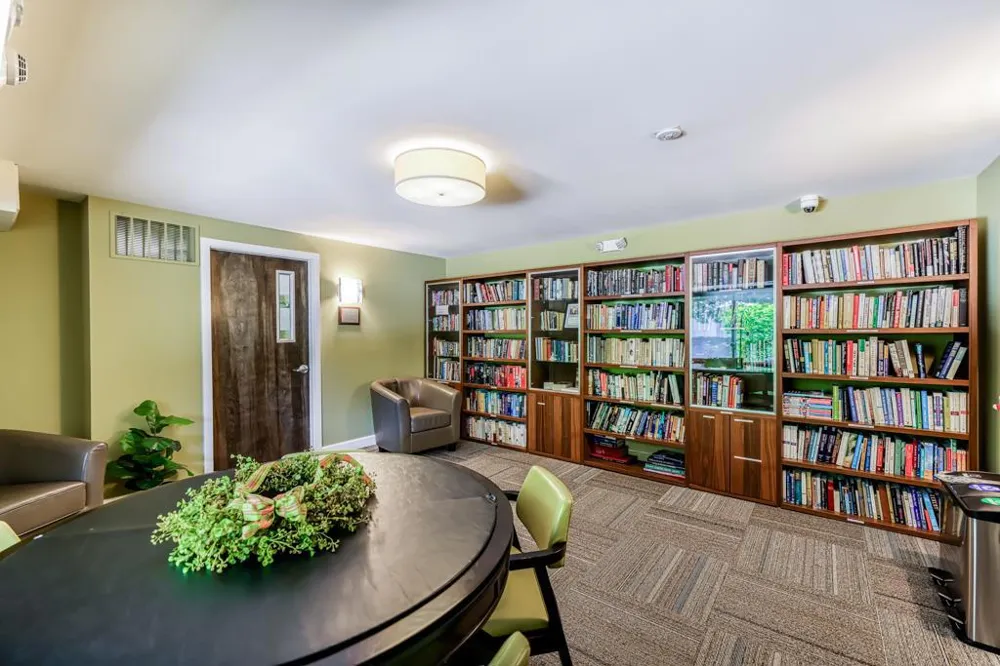 101 Alma Street #806 Palo Alto, CA 94301