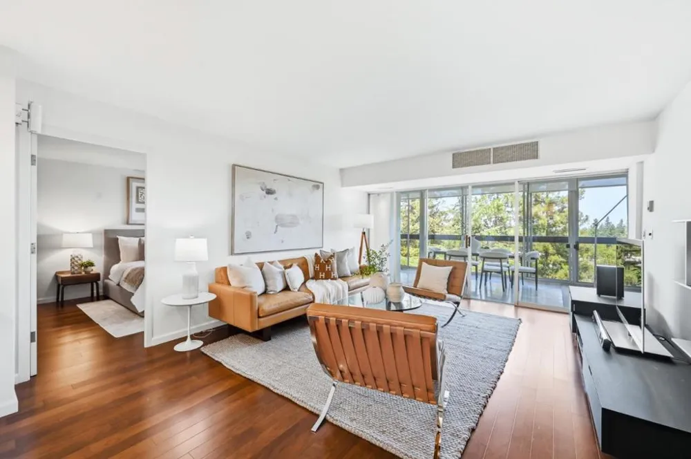 101 Alma Street #806 Palo Alto, CA 94301