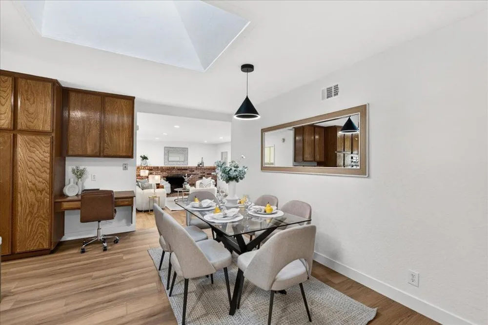 1055 Summerwood Court San Jose, CA 95132