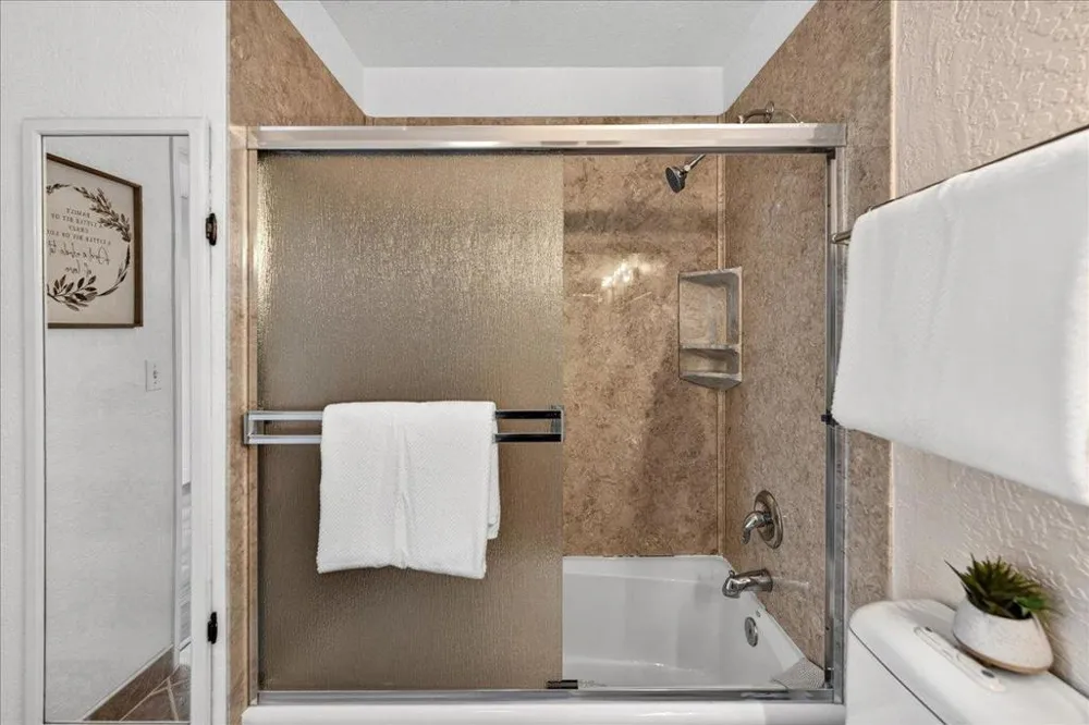 1055 Summerwood Court San Jose, CA 95132
