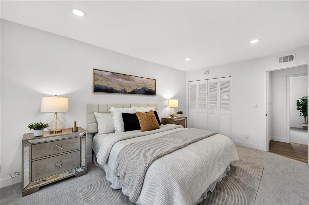 1055 Summerwood Court San Jose, CA 95132