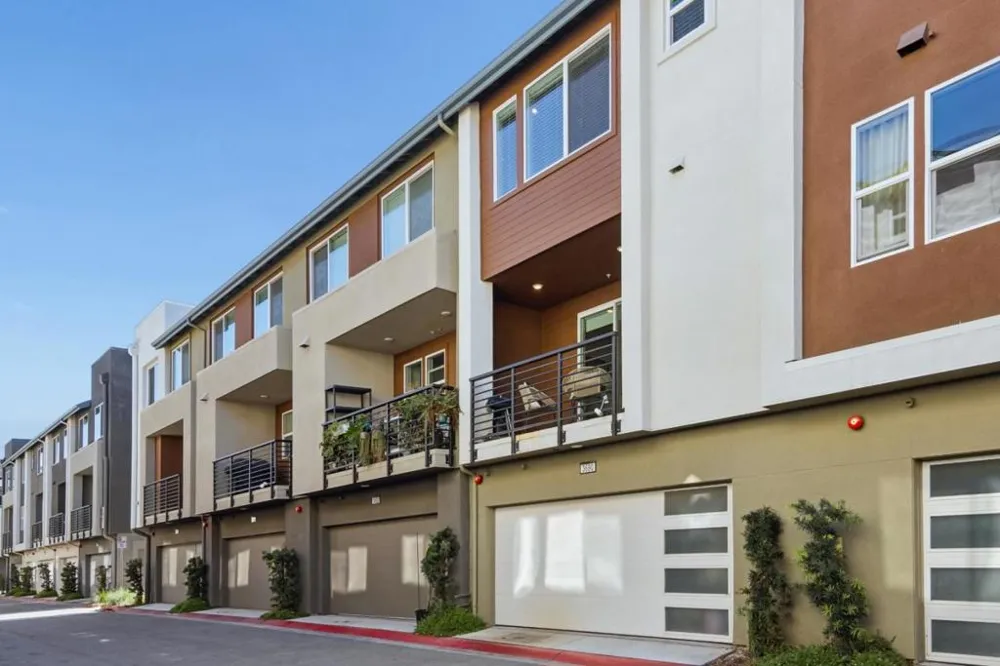 3690 Access Fremont, CA 94538