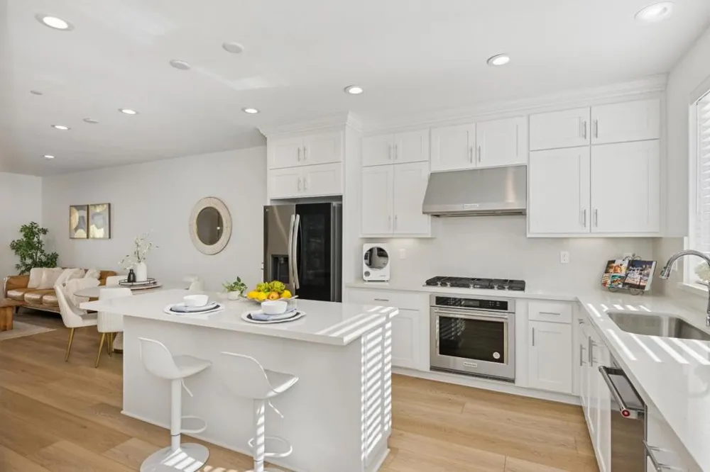 3690 Access Fremont, CA 94538