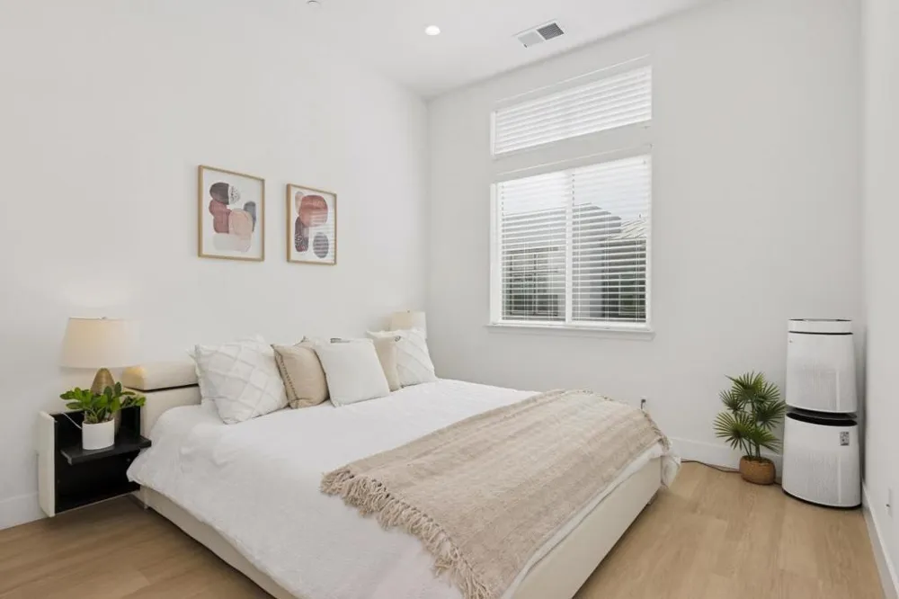 3690 Access Fremont, CA 94538
