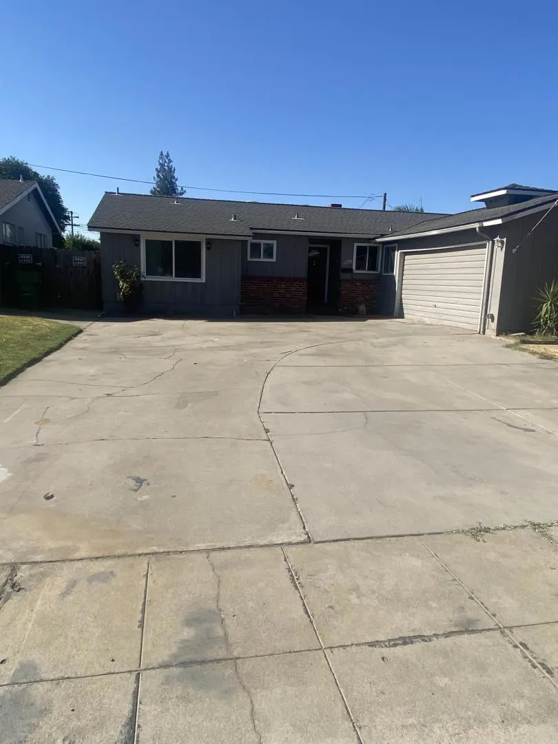 1170 Spruce Atwater, CA 95301