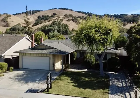 560 Elvis Drive