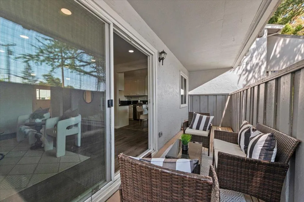 14245 Lora Drive #3 Los Gatos, CA 95032
