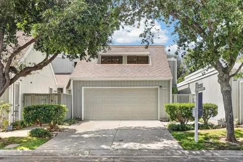 5380 Brookside Court