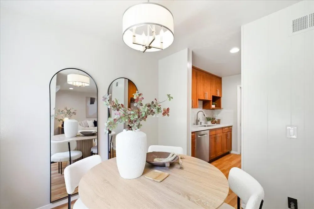 777 San Antonio Road #108 Palo Alto, CA 94303