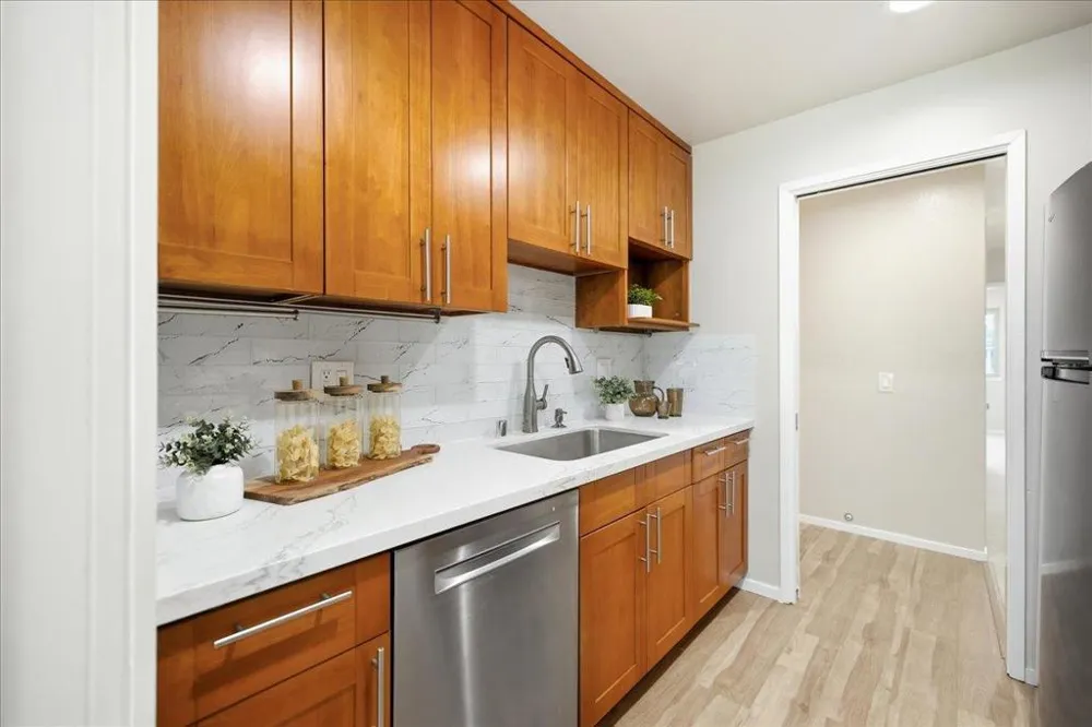 777 San Antonio Road #108 Palo Alto, CA 94303