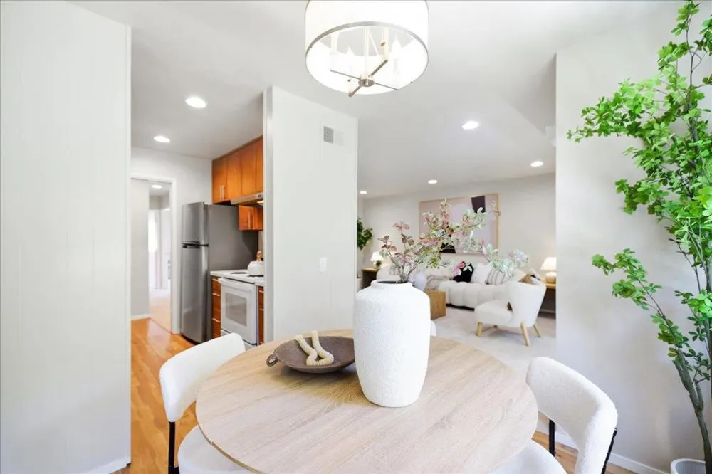 777 San Antonio Road #108 Palo Alto, CA 94303