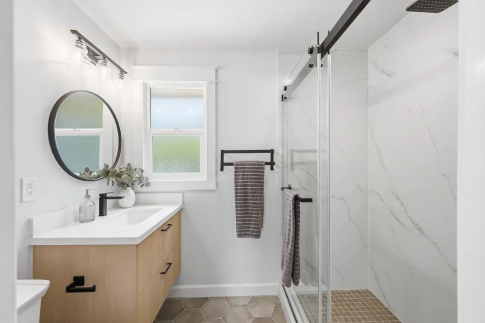 615 Madison Avenue Redwood City, CA 94061