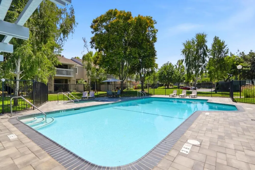 213 Ortega Avenue Mountain View, CA 94040