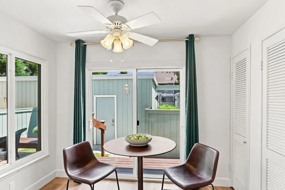 213 Ortega Avenue Mountain View, CA 94040