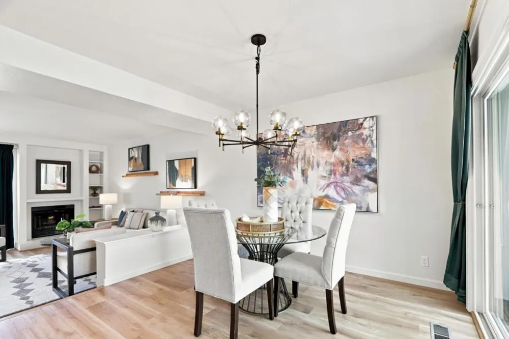 213 Ortega Avenue Mountain View, CA 94040