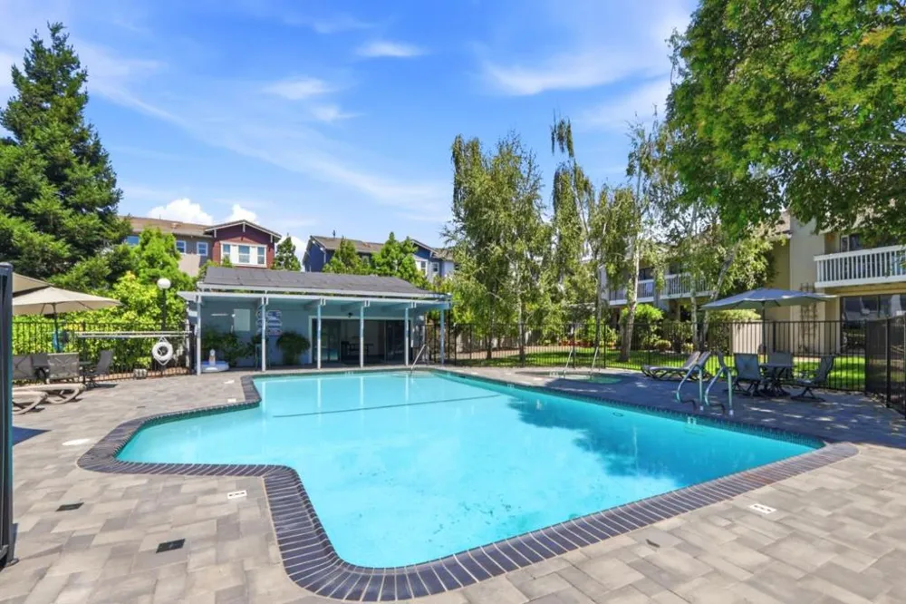 213 Ortega Avenue Mountain View, CA 94040
