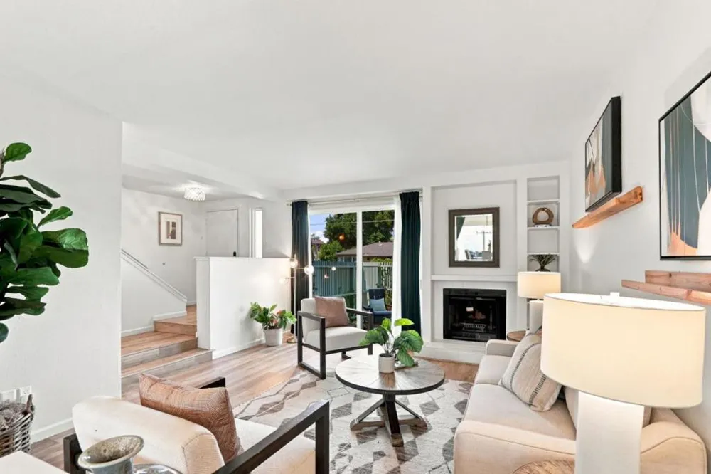 213 Ortega Avenue Mountain View, CA 94040
