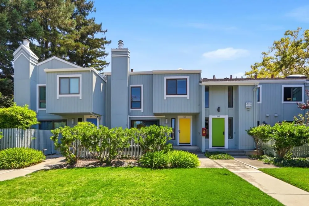 213 Ortega Avenue Mountain View, CA 94040