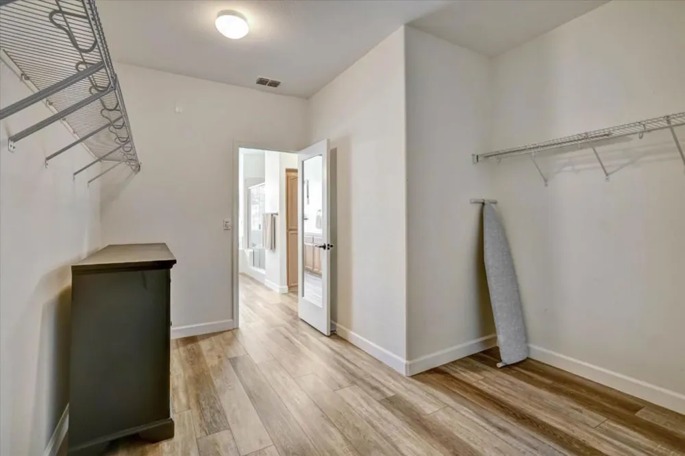28252 S Lindly Lane Tracy, CA 95304
