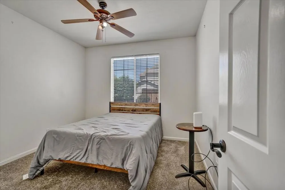 28252 S Lindly Lane Tracy, CA 95304