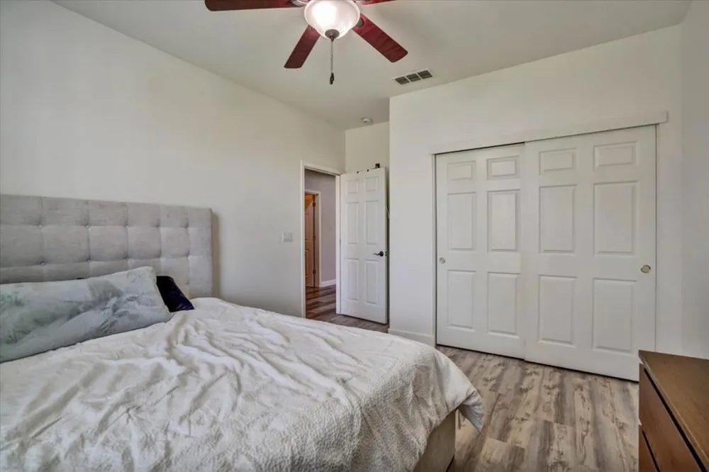 28252 S Lindly Lane Tracy, CA 95304