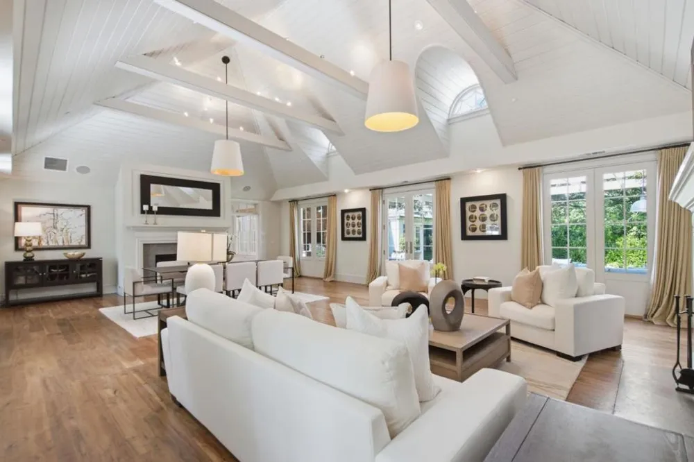 901 Hillsborough Boulevard Hillsborough, CA 94010