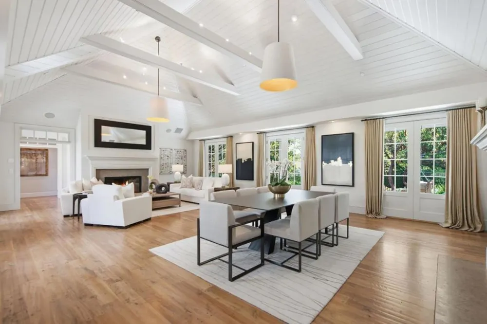 901 Hillsborough Boulevard Hillsborough, CA 94010