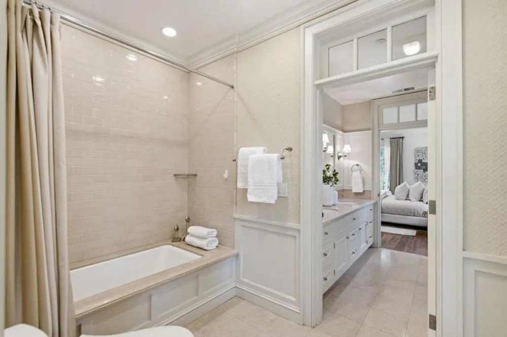 901 Hillsborough Boulevard Hillsborough, CA 94010
