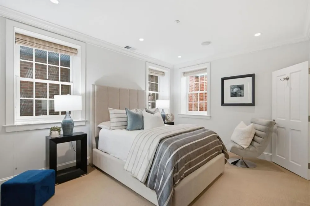 901 Hillsborough Boulevard Hillsborough, CA 94010