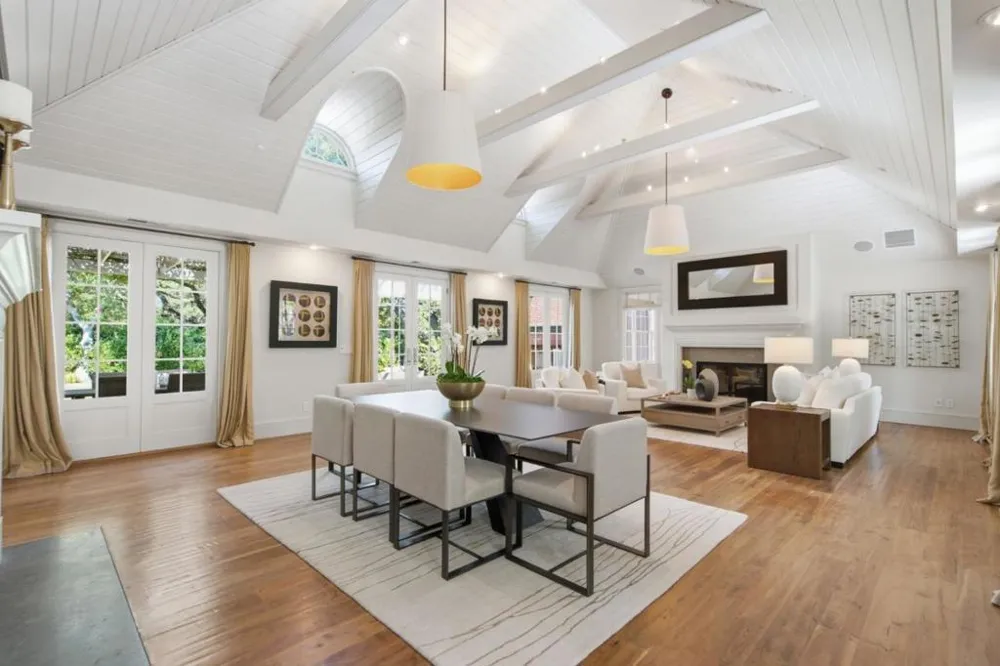 901 Hillsborough Boulevard Hillsborough, CA 94010