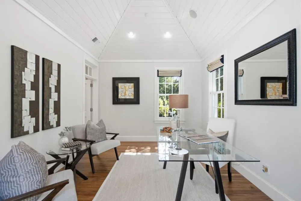 901 Hillsborough Boulevard Hillsborough, CA 94010