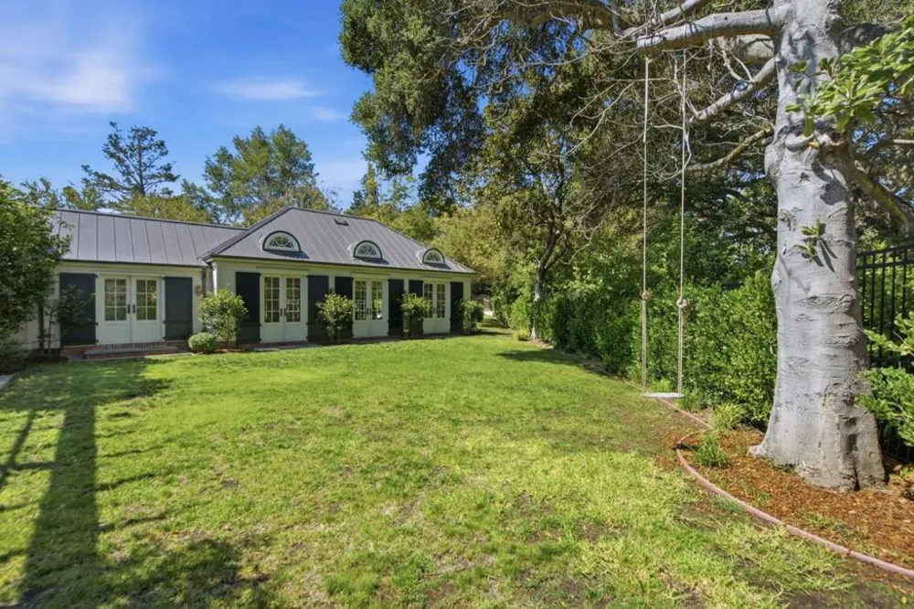 901 Hillsborough Boulevard Hillsborough, CA 94010